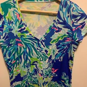 Lilly Pulitzer Michelle V neck Wade and Sea S